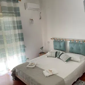 https://la-casetta-di-ro-ro.sicilyhotelsitaly.net